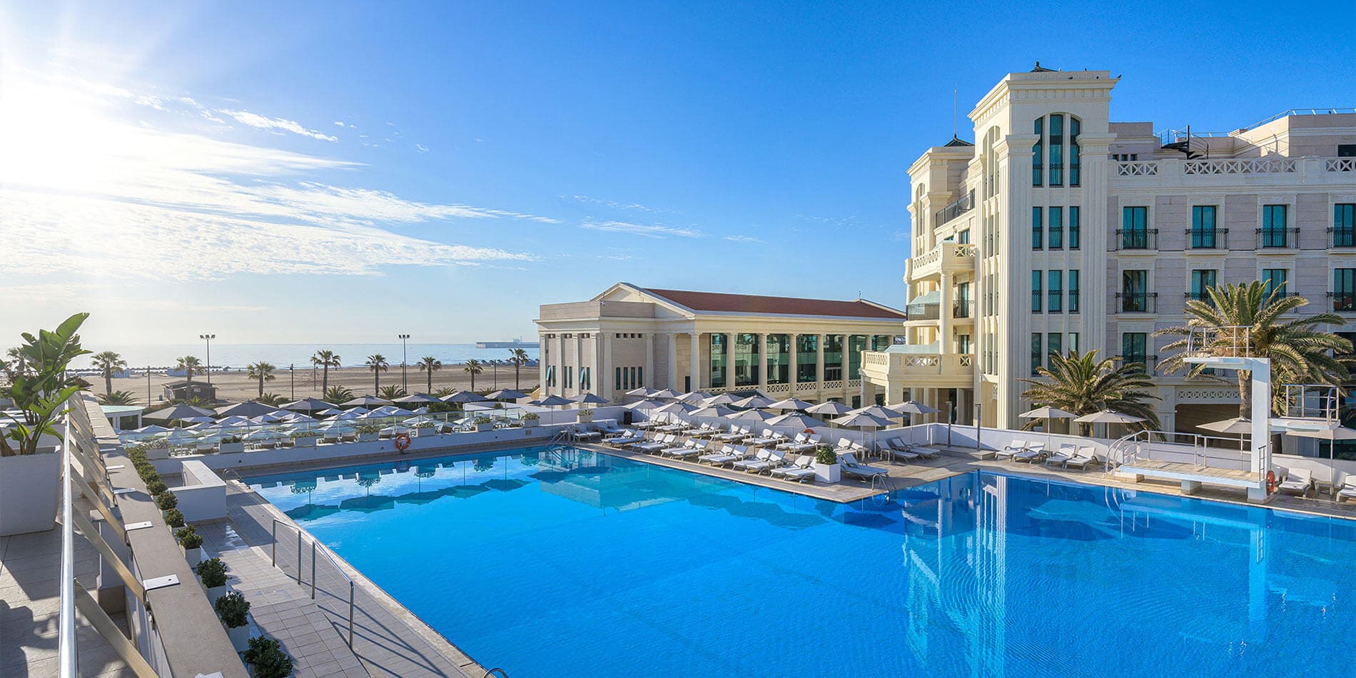 Las Arenas Balneario Resort
